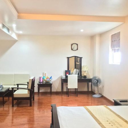 Lakeside 2 Hotel Nam Dinh Nhu Thuc Exterior photo